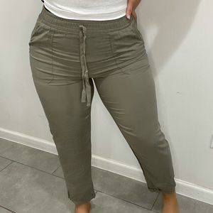 ☀️Primark Khakis